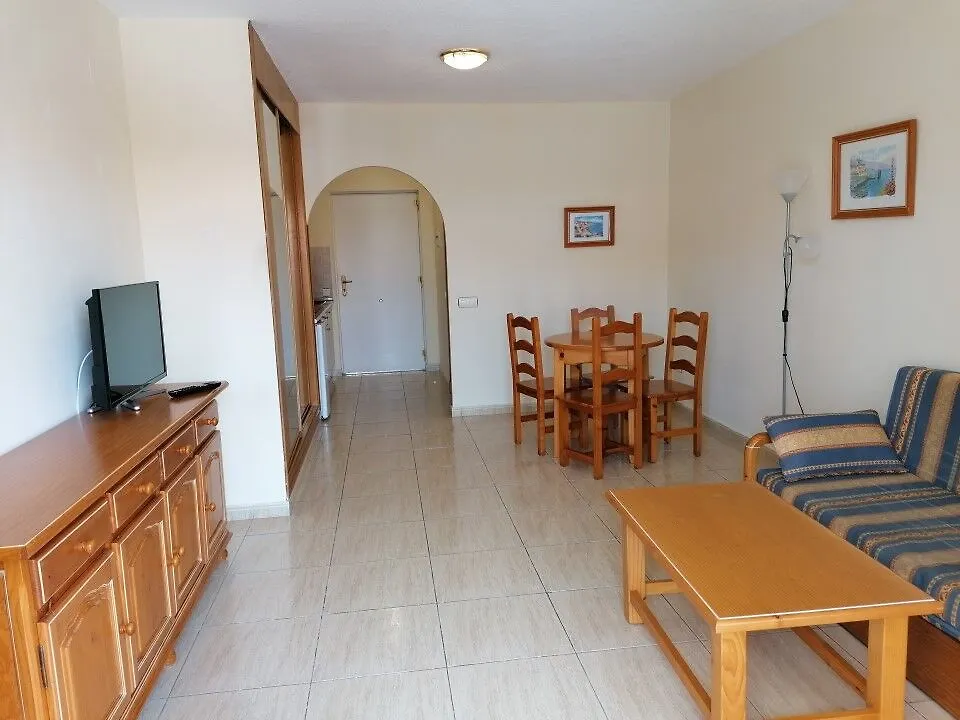 Apartamentos Parque Carolina Costa Del Silencio Aparthotel